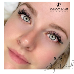 Trepalnice wetlook podaljševanje trepalnic ena na ena Katja Pečnik kozmetični salon Ljubljana Bežigrad naravne trepalnice kratke